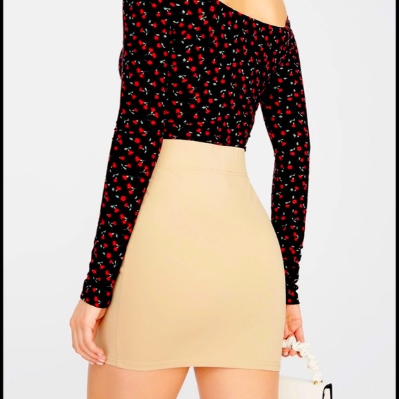 5/$25🖤 Forever 21 skirt​ - Picture 2 of 5